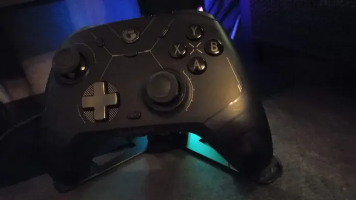 Controle sem fio Gamesir Cyclone 2 com sensor de efeito Hall para PC, Steam, Switch, iOS,