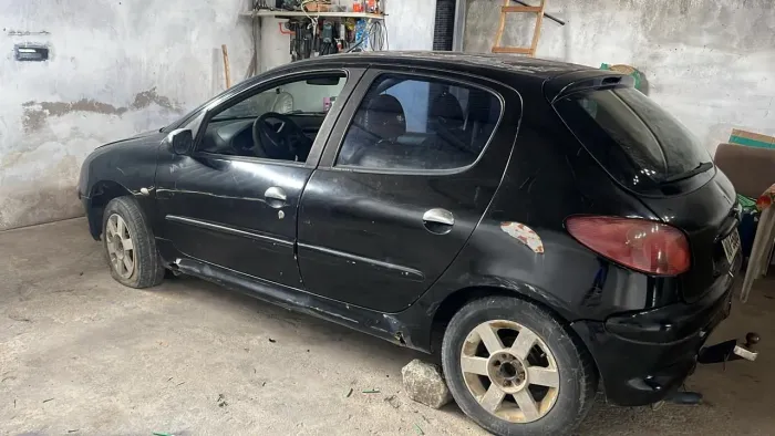 Peugeot 206 Selection/ Sensation 1.0 16V 3P 2001