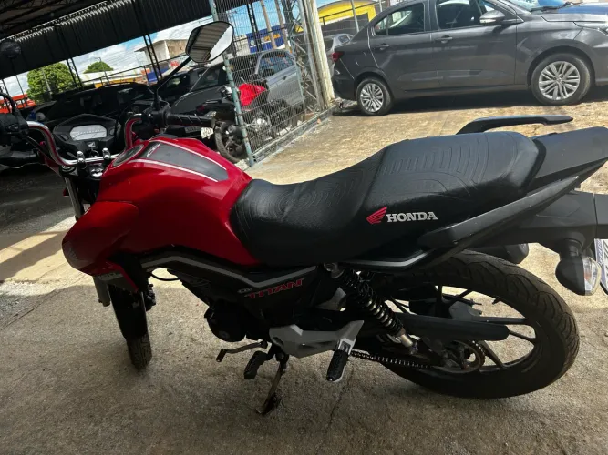 Titan CG 160