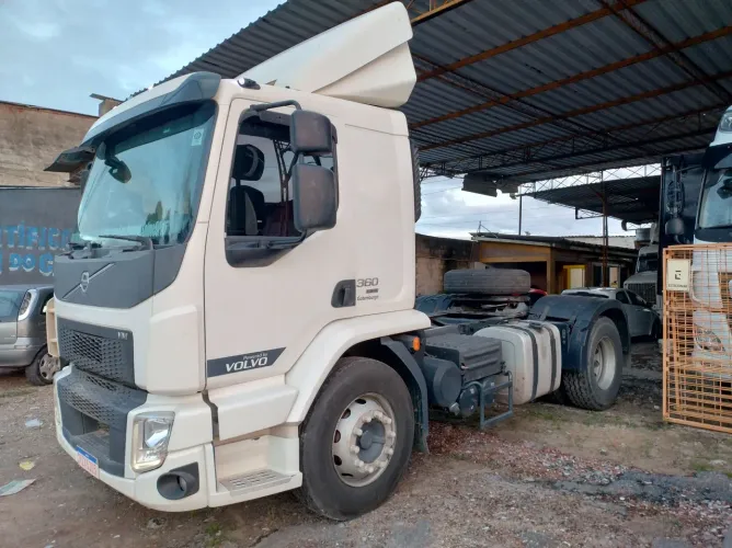 VOLVO/VM/360/4X2