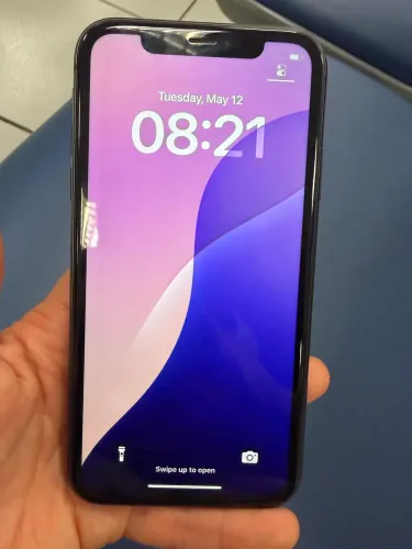 iPhone 11/ 128 GB