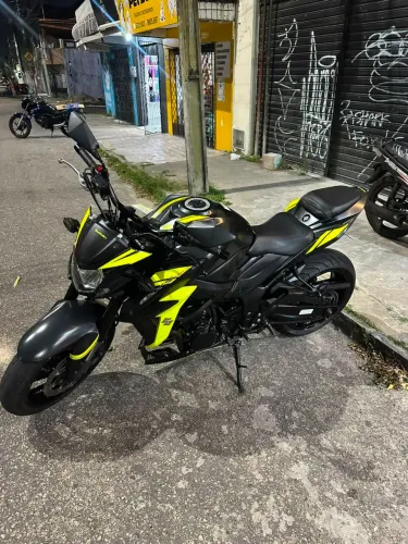 Suzuki em perfeito estado 47 mil pra simbora ligeiro! Informações *81