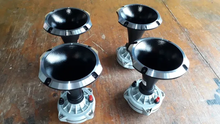 Drivers d250x  × cone jbl