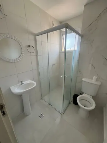 Alugo apartamento.