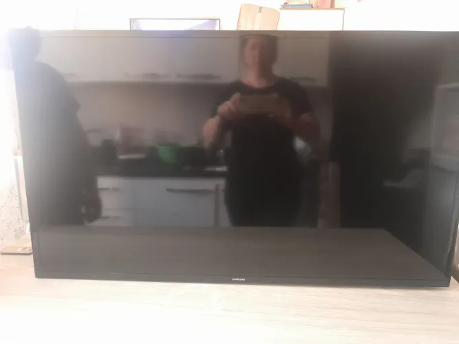 Vendo TV samsung 43 polegadas com defeito