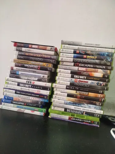 Lote 40 jogos Xbox e PlayStation