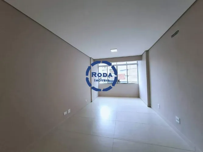 Apartamento à venda no Gonzaga (Santos/SP) com 2 quartos, 1 suíte e 1 vaga