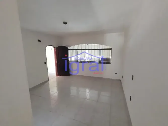 Sobrado com 4 dormitórios à venda, 304 m² por R$ 830.000,00 - Diadema - Diadema/SP