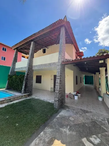 Casa Completa por Apenas R$ 3.700! 6 Quartos | 4 Suítes | Piscina + Deck + Churrasqueira