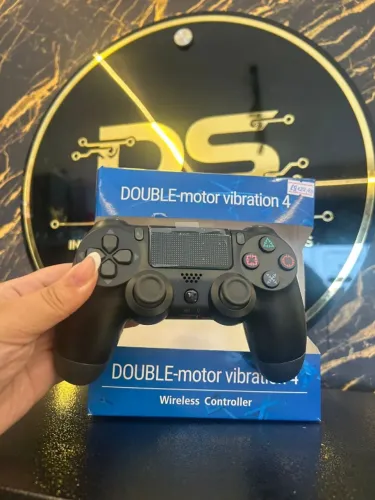 Controle gamer PS4, celular e computador