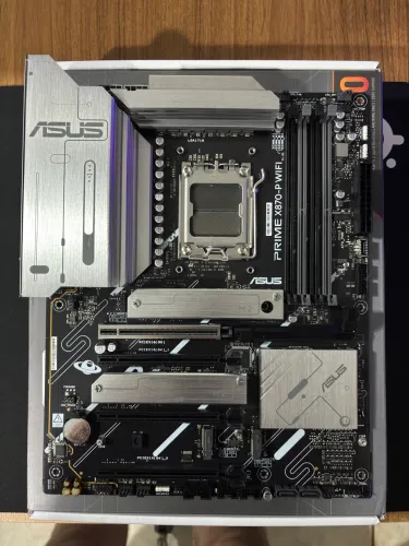 Placa-Mãe ASUS Prime X870-P WiFi 7, AM5, DDR5, Branca