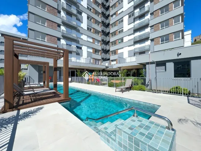 Apartamento à venda no bairro Moinho de Vento com 30m² e 1 dormitório/quarto