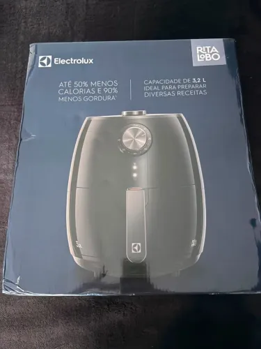 Fritadeira Elétrica sem oleo Electrolux Airfryer 3,2L 8 receitas pré-sugeridas desligamen