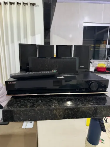 Home Theater Sony 850W RMS HDMI ARC Completo DAV-DZ315