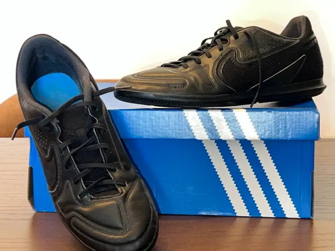 Chuteira futsal Nike tiempo tamanho 41