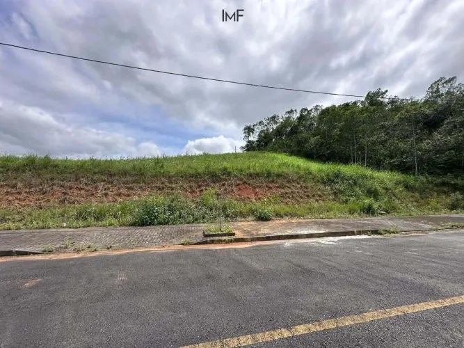 Terreno à venda no Bairro Padre Martinho Stein em Timbó/SC
