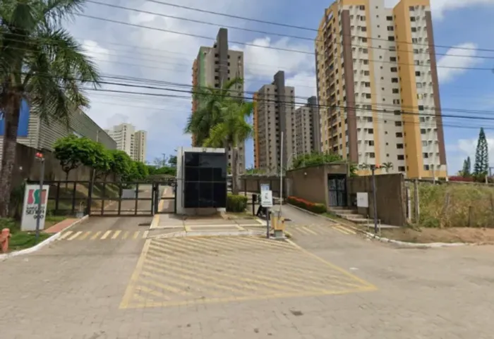 Condomínio Spazzio Senna - Apto 2/4 com 1 suíte de 57 m², andar alto por 379.000,00