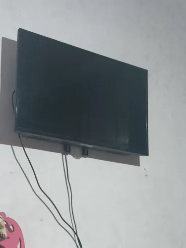 ?TV AOC Smart 40"