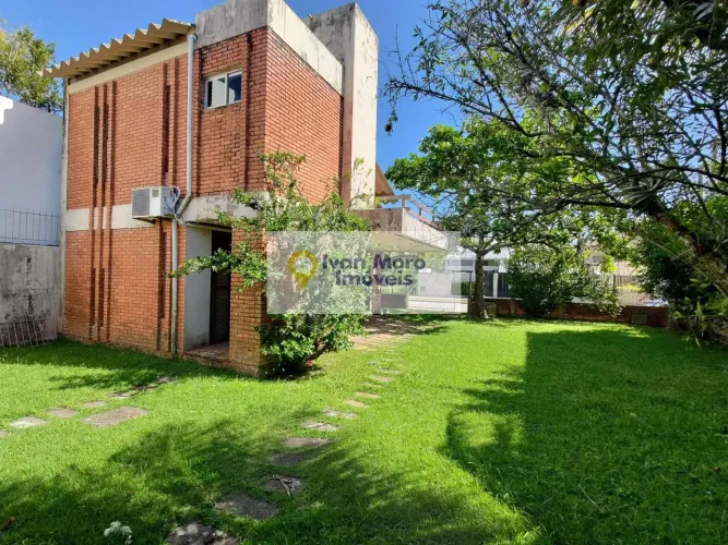Casa à venda em Daniela - Florianópolis - SC