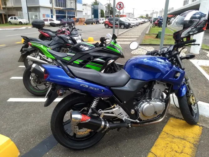 HONDA CB 500 2002 - MUITO CONSERVADA