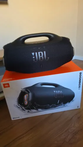 jbl boombox 4