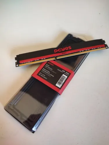 Memoria Pcyes Udimm 4gb Ddr3 1600mhz - Pm041600d3 *ENTREGA GRÁTIS*