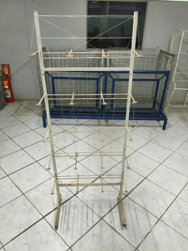 Expositor branco 
