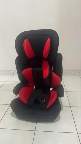 Cadeira Para Automóvel 9 A 36kg Preto E Vermelho Styll Baby