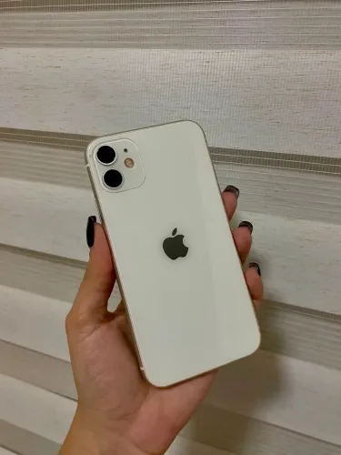 Iphone 11 64G branco