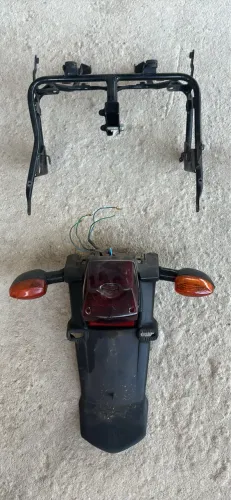 Vendo rabeta com setas e aranha do farol da tenere 250
