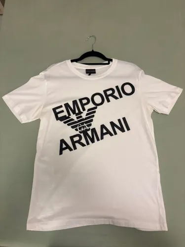 Camiseta Emporio Armani Nova