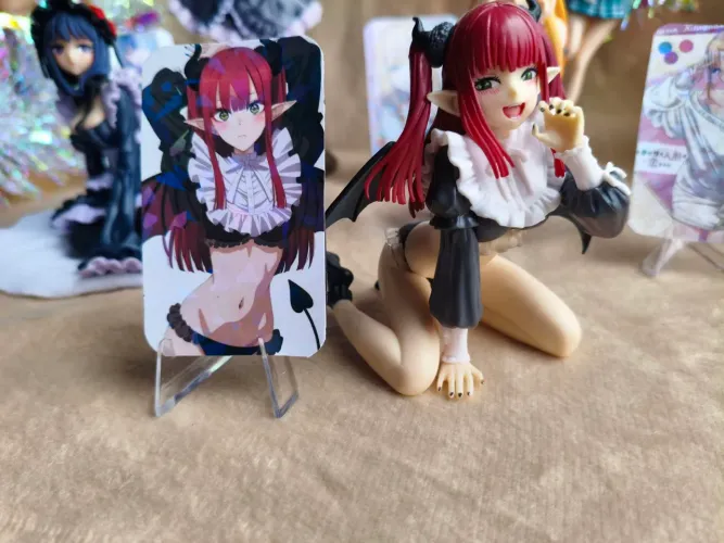 Figure de Marin Kitagawa ( My Dress-Up Darling) versão com cosplay