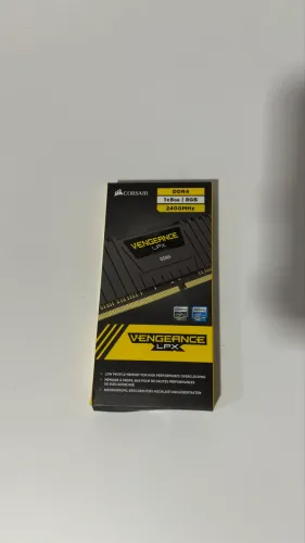 Memória Corsair Vengeance LPX 8GB DDR4 2400MHz