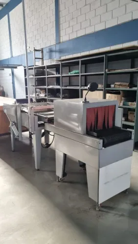 Seladora acoplada com forno.