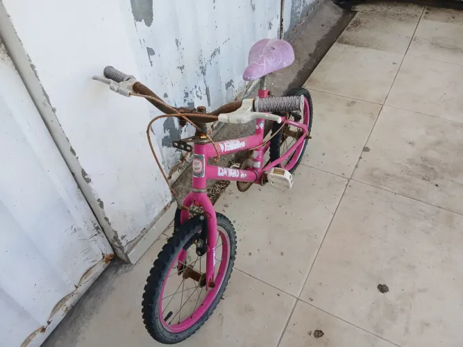 Bicicleta para crianças valor 110 tel. *55