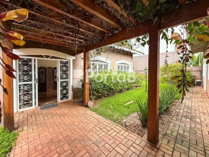 Casa Comercial 10 Salas 495m² Ed. Jardim Panorama 2 Vagas