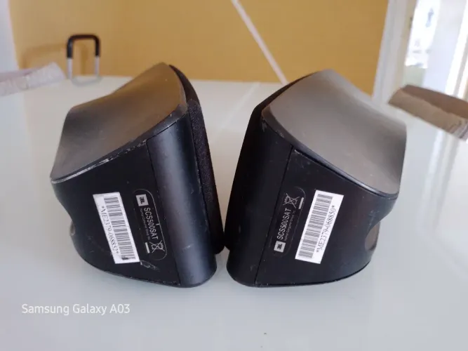 Duas caixas passivas jbl  [sem teste]