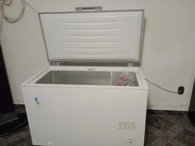 Freezer e refrigerador horizontal 1 porta