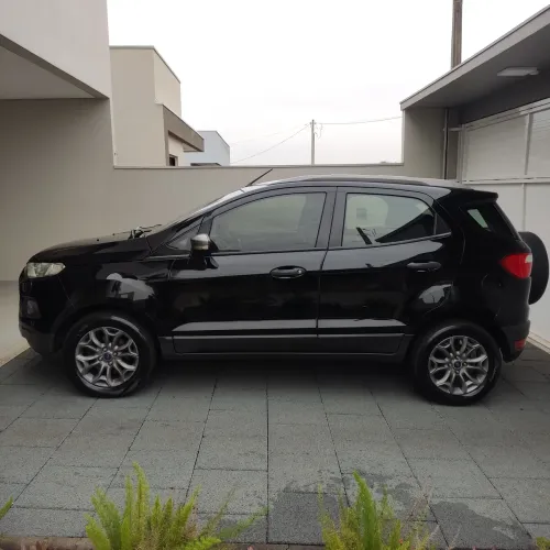 Ford Ecosport Freestyle 1.6 16V Flex 5P 2013