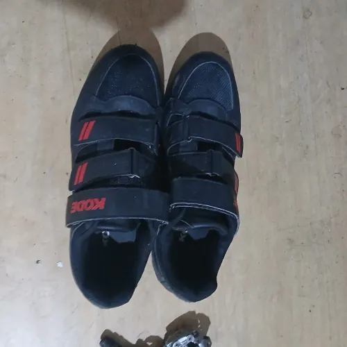 Sapatilha + pedal clipado