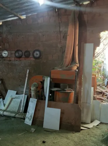 Máquina coletor de pó para marcenaria