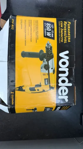 Furadeira Reversível com Impacto - Vonder 127 V (FIV 852)
