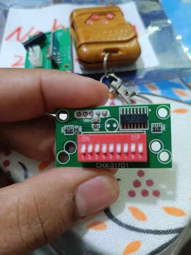 Placa de iluminação e máquina de fumaça