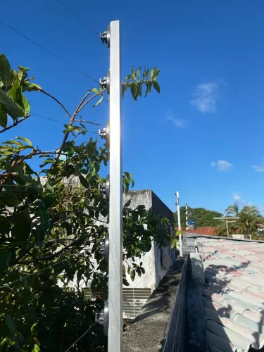Instalação Manutenção de Cerca elétrica, Câmeras de segurança, interfones 