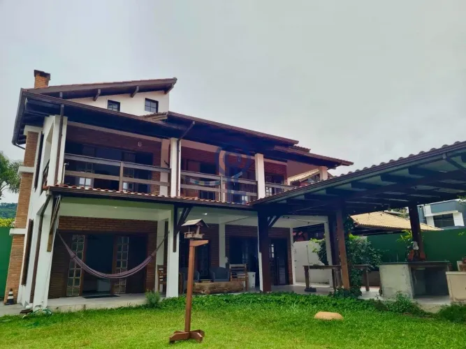 Casa 2 quartos no Morro das Pedras