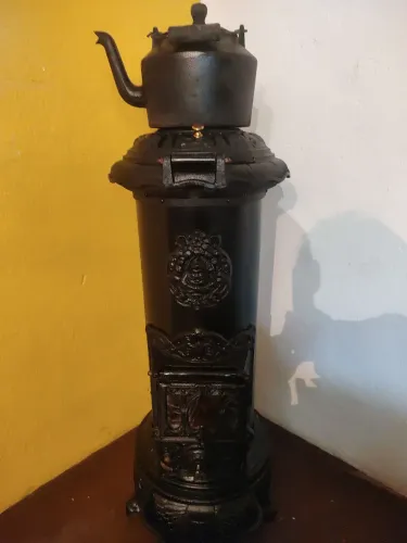 Lareira francesa de ferro fundido