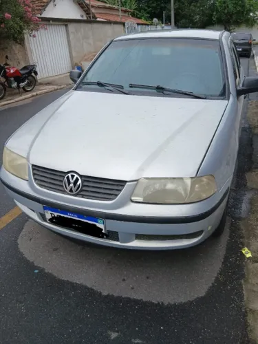 Volkswagen Gol Geração III Power 1.0 MI 16V Gasolina Mec. 4P 2002