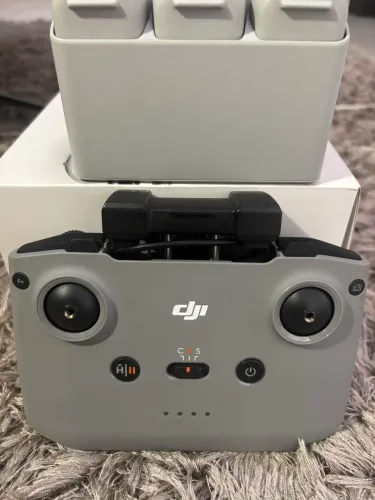 Drone Dji Neo Combo Fly More com controle