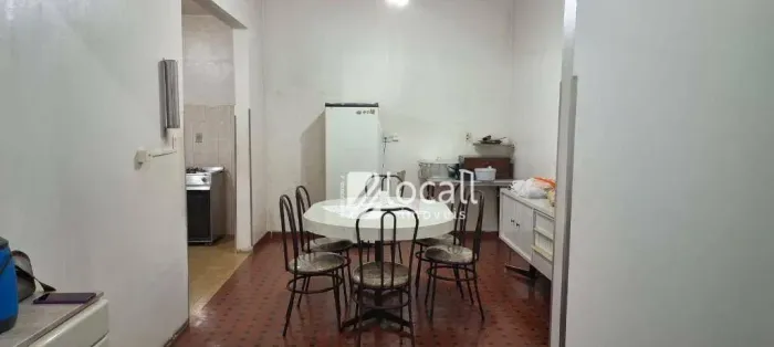 Casa para locação com 4 dormitórios para alugar, 280 m² por R$ 5.210/mês - Vila Santa Cruz
