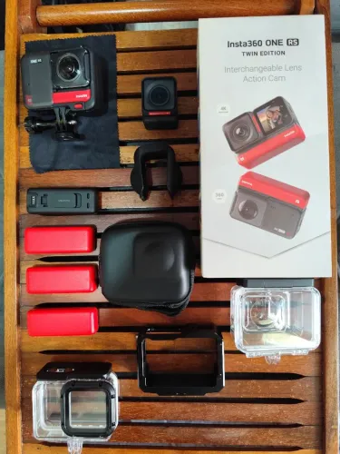 Insta360 One Rs Twin Edition 